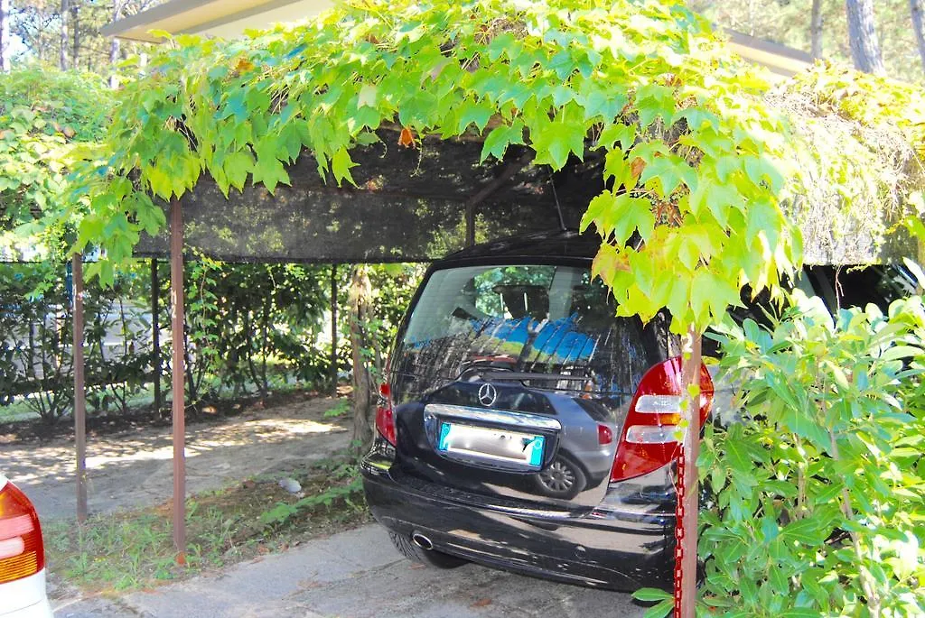 Villa Monica location